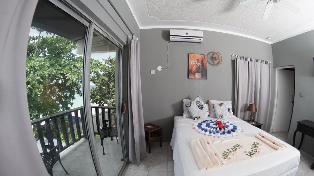 Bourbon Beach Jamaica Hotel Negril Exterior photo