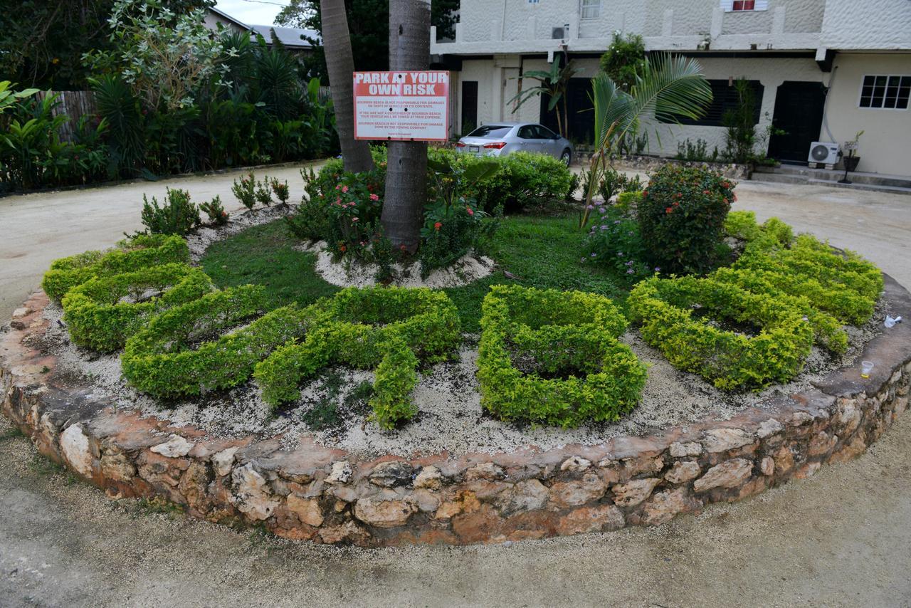 Bourbon Beach Jamaica Hotel Negril Exterior photo
